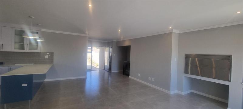 3 Bedroom Property for Sale in Fraaiuitsig Western Cape
